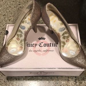 Juicy Couture size 8 sparkly gold heels. Brand new